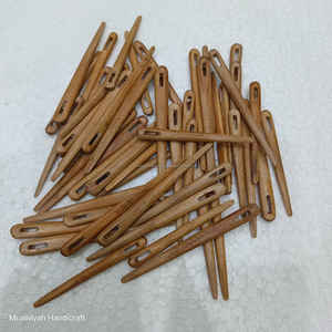 Aguja de Madera de la Mejor Calidad - Product Image 1