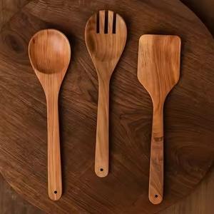 Cuillère de service artisanale en bois, ustensile de cuisine durable pour riz, curry, soupe, cuillère en bois naturel, idéale pour une utilisation en restaurant - Product Image 5