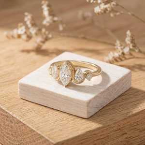 Bague de fiançailles en diamant naturel, taille marquise, diamant de laboratoire, design ondulé, platine, bijoux fins au meilleur prix - Product Image 6