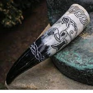 Nuevo Cuerno Vikingo para Beber con Diseño Tallado, el Más Vendido, con Logotipo, Auténtico, Apto para Alimentos, Sin Fugas, Cuerno Vikingo Nórdico para Cerveza - Product Image 2