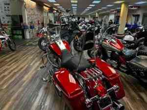 Harley-Davidson Road King d'occasion 2019 à vendre – Confort longue distance, conduite stable, performance de tourisme de haute valeur - Product Image 2