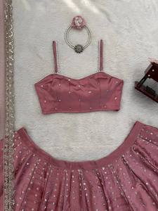 Ensemble Lehenga Choli en satin japonais rose clair avec sequins Zari, bordure perlée, tenue indienne brodée pour mariage et fête - Product Image 6