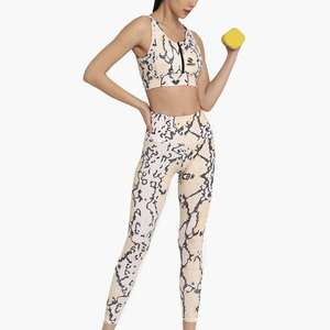 Ensembles de yoga pour femmes les plus vendus, vêtements de fitness pour femmes, ensembles de yoga de haute qualité pour femmes en vente - Product Image 4