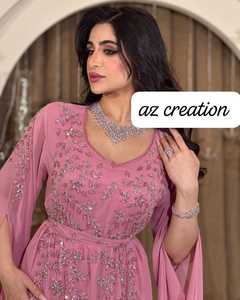 Robe Kaftan en Soie Rose Brodée de Perles Az Creation, Robe de Soirée à Col en V Ornée de Paillettes Florales, Broderie Artisanale au Point de Croix - Product Image 3