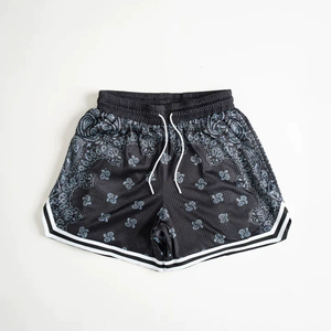 กางเกงบาสเก็ตบอลชายผ้าตาข่ายพิมพ์ลาย DTG  โลโก้สั่งทำได้ โพลีเอสเตอร์ 100% ยืดหยุ่น ใส่สบายสำหรับฤดูร้อน ลายพื้นเรียบ - Product Image 3