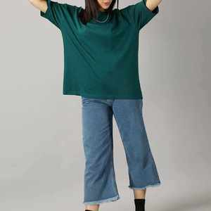 Camiseta Oversize Lisa Verde Oscuro para Mujer, Ajuste Regular, Casual, Primavera, Suave, Transpirable, con Logo Comprimido, Colores Personalizables, Manga Corta - Product Image 6