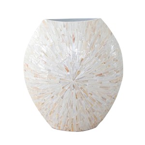 Jarrón de Nácar Estilo Costero Hecho a Mano, Adorno Decorativo de Vietnam - Product Image 1