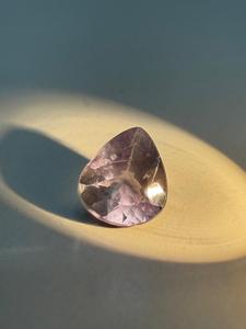Alexandrite Pierre précieuse en vrac, taille poire, vert turquoise, facettée, rare, pour collectionneur, pour la création de bijoux fins - Product Image 2