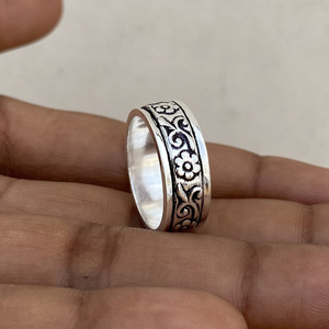 <b>Silver</b> <b>Spinner</b> <b>Ring</b> Floral Fidget <b>Ring</b> Handmade Anxiety Relief <b>Ring</b> Boho Statement Jewelry Meditation <b>Spinner</b> Unisex <b>Ring</b> - Product Image 4