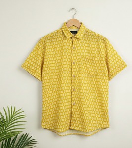 Chemise formelle d'été pour homme, imprimée à la main, 100% coton, batik traditionnel |   Vêtements respirants et écologiques pour l'exportation en gros - Product Image 6