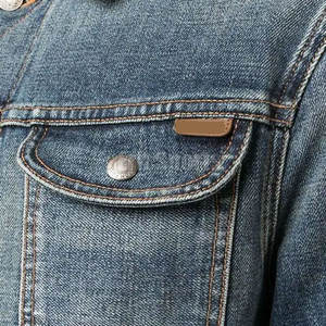 Chaqueta de Mezclilla para Hombre con Logotipo Personalizado, de Alta Calidad y Bajo Precio, Talla Grande, Chaqueta de Invierno Personalizada con Cuello Alto y Logotipo en la Parte Delantera - Product Image 5