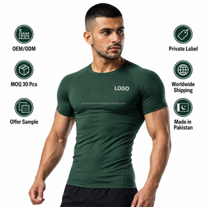 Camiseta Deportiva de Manga Corta Verde para Hombre, 100% Poliéster, Secado Rápido, Impresión por Transferencia de Calor, Logotipo Frontal, Hecha en Pakistán - Product Image 1