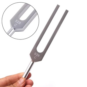 SWISHER INTERNATIONAL 128HZ 256HZ 512HZ 1024HZ 2048HZ Instruments chirurgicaux orthopédiques manuels en alliage d'aluminium certifiés CE - Product Image 3