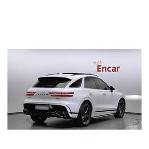 Genesis GV70 2.5T 2024 Gasolina AWD con 18,016 km, Volante a la Izquierda, Caja de Cambios Automática, Asientos de Cuero, Cámara Trasera - Product Image 2