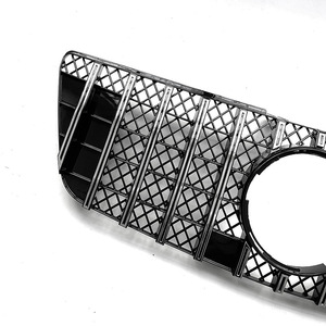Nouvelle calandre avant de style GT pour <span class=keywords><strong>Mercedes</strong></span> <span class=keywords><strong>ML</strong></span> Class W164 2009 2011, matériau ABS, remplacement direct - Product Image 2
