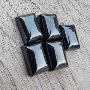 Hematita de Calidad AAA+ en Forma Rectangular con Base Plana y Calibrada para Joyería - Product Image 2