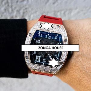 Reloj Unisex Deportivo de Lujo con Diamantes Moissanite VVS1, Cristal Analógico de Cuarzo, Caja Elegante de Acero Inoxidable - Product Image 1