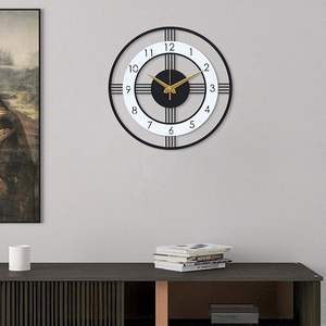 Horloge murale artistique en métal, décoration élégante pour la maison, mouvement silencieux, intérieur contemporain, salon, espace de travail, décor haut de gamme stylé - Product Image 6