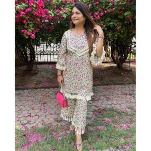 ATRACTIVA TOP IMPRESO DIGITAL MASLIN CON PENT - Product Image 1