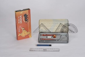 Ensemble de géométrie de qualité supérieure pour étudiants, kit de dessin pour l'école, le bureau et l'ingénierie, prix d'exportation disponible - Product Image 5