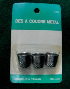 DK-405 Doigtier en métal |   Doigtier en aluminium, style simple, durable, pour la couture, outil artisanal, finition plaquée - Product Image 4