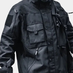 Veste technique pour homme, légère et facile à porter, avec une silhouette structurée. - Product Image 5