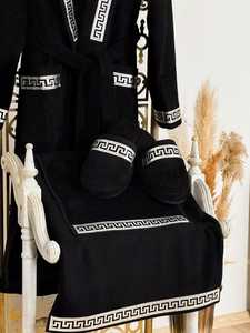 เสื้อคลุมอาบน้ำสีดำเงินสุดหรู สไตล์ตุรกี แต่งลายกรีกคีย์ ทำด้วยมือจากไม้ไผ่ สำหรับผู้ชาย คุณภาพระดับโรงแรมสปา ชุดลำลองสำหรับพักผ่อน ของขวัญสุดพิเศษ เนื้อผ้านุ่มพิเศษ WearX - Product Image 2