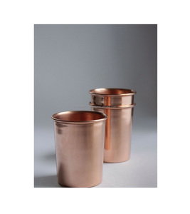 Vidrio de cobre pulido para la hidratación diaria que promueve los principios de Ayurveda y mantiene el cuerpo fresco durante todo el día - Product Image 5