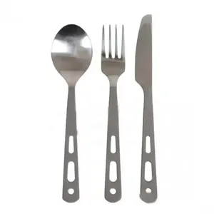 Nuevo Juego de Cubiertos Metálicos Glamurosos con Acabado Elegante para Cocina y Comedor Formal - Product Image 3