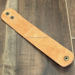 Fabricant de gros Bracelet en cuir repoussé à la main avec camée Concho personnalisé gravé Bracelets en cuir véritable hommes et femmes - Product Image 6