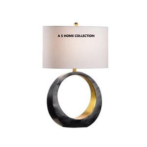 Lampe de table en métal décorative moderne de luxe de haute qualité avec abat-jour en tissu pour l'intérieur, bureau, chambre à coucher - Product Image 1
