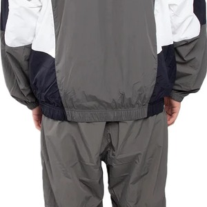 Chaqueta Cortavientos Deportiva Ligera para Hombre, con Bloques de Color, Cuello Camisero, Manga Larga y Detalles Reflectantes - Product Image 6
