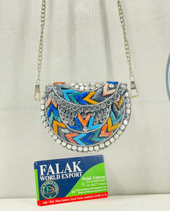 Bolso elegante para SILLÍN de mujer, bolso bandolera de un solo hombro de gama alta, diseño moderno de Falak World Export - Product Image 4
