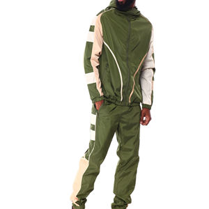 Chaqueta Cortavientos de Poliéster y Nailon Ligera e Impermeable con Logotipo Personalizado, Conjunto Deportivo para Hombre, Chaqueta Cortavientos de Nailon para Exteriores - Product Image 1