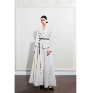 Ensemble de blazers pour femmes en gros ODM ELISE FIT BLAZER SAND JACQUARD Texturé Doux Respirant Qualité Supérieure Nouveaux Costumes et Blazers pour Femmes - Product Image 4