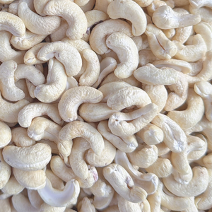 Nueces de Anacardo Crudas al Mejor Precio, Granos de Anacardo, Nueces de Anacardo al por Mayor Exportadas a Dubái, UE, Medio Oriente - Product Image 1