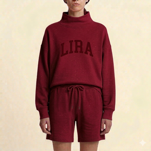 Ensemble décontracté streetwear pour femme : haut à col montant et short au-dessus du genou en molleton doux et respirant, coupe décontractée - Product Image 1