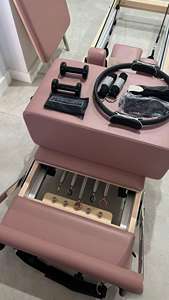 Cama de núcleo de aluminio de alta calidad, máquina de Pilates reformador plegable rosa para mujeres, estudio de Pilates, garantía de 10 años - Product Image 3