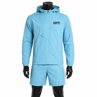 Ensemble coupe-vent à faible MOQ : Veste athlétique à capuche et short assorti – Collection Premium