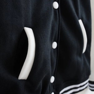 Women's New Style Varsity Jacket Breathable and Fashionable <b>Woolen</b> Fabric Button Crop <b>Top</b> with Pockets for Fall and Winter - Product Image 3