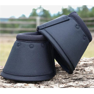 Protège-pattes de haute qualité pour chevaux offrant une durabilité maximale, un confort et une adhérence optimales pour l'équitation - Product Image 1