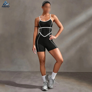 Body Deportivo Negro de Alta Elasticidad para Mujer, Sin Mangas, con Tirantes Cruzados y Detalles Blancos, Cómodo y con Soporte para Yoga - Product Image 3