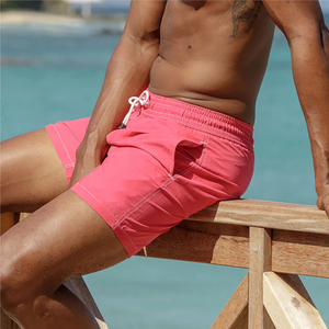 Pantalones Cortos Deportivos para Hombre con Diseño Utilitario, Pantalones Cortos Elásticos para Entrenamiento, Pantalones Cortos Refrescantes de Verano con Paneles de Malla - Product Image 2