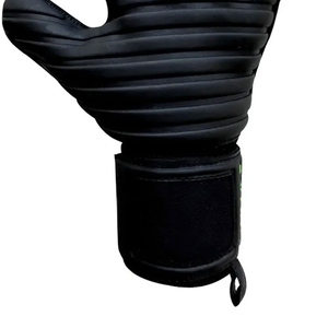 Gants de gardien de but de football sur mesure de haute qualité, adhérence élite, performance professionnelle pour les matchs et l'entraînement - Product Image 4