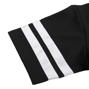 Camiseta Deportiva Negra de Doble Capa con Hombros Caídos, Fabricada en Pakistán, 100% Poliéster Transpirable - Product Image 4