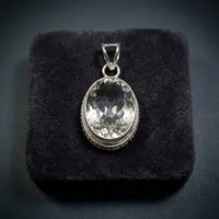 Pendentif en argent sterling 925 avec cristal de quartz, fait main, pierre précieuse transparente, bijoux vintage, design élégant pour femmes, vente en gros