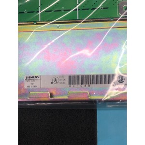 SIEMENS 088504-000 SIMATIC U-08B Chasis de 8 Ranuras - Equipo y Piezas de Semiconductores de Confianza de Marca Global - Product Image 4
