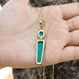 Collar con colgante de turquesa de doble piedra, joyería geométrica al por mayor, latón macizo chapado en oro de 18k, collar llamativo para mujer, ideal para fiestas. - Product Image 6