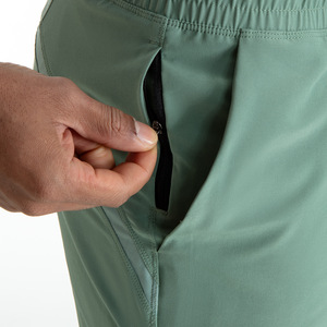 Shorts de sport pour hommes à séchage rapide, unis, style urbain, pour la course et l'entraînement, avec logo personnalisable, poches, vêtements de sport, tenue de fitness - Product Image 5