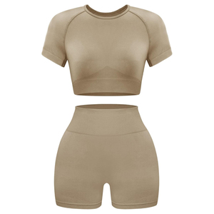 Conjunto Deportivo de 2 Piezas para Mujer, Top Corto de Manga Corta y Pantalones Cortos de Cintura Alta, Tejido Sólido Transpirable, Primavera Verano - Product Image 2